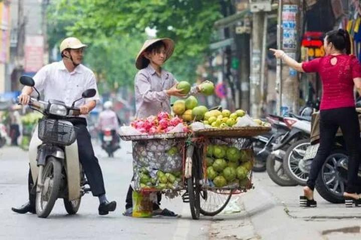 Chuyên gia Hotspot Matrix phân tích: Phú bà giàu sụ của Vbiz: Xây và marketing video